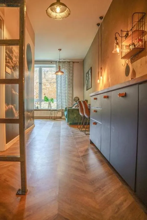 وارسو Cozy And Bright - Golden Apartments - Z14-1A 0*,